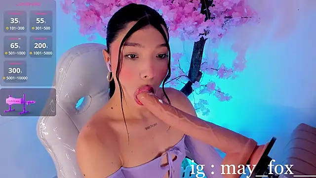 May Fox  online show from 05/09/26, 10:35