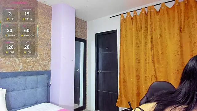 Naughtymilfx   online show from 04/21/26, 11:17