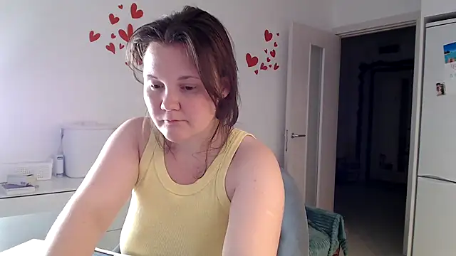 Snapshot of Nodarell chatting on 07/06/26, 09:39 Nodarell online show from 07/06/26, 09:39