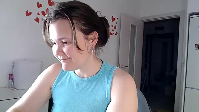 Snapshot of Nodarell chatting on 07/17/26, 09:23 Nodarell online show from 07/17/26, 09:23
