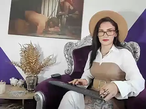MistressKasandra online show from 05/11/26, 03:08