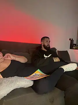 Alyssa and DAngelo online show from 07/17/26, 01:58