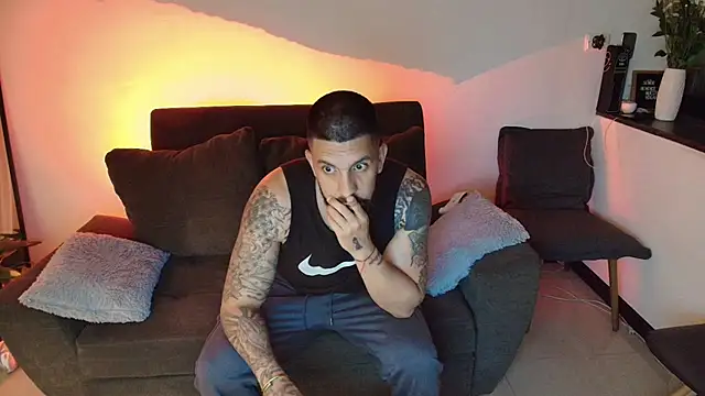 Alyssa and DAngelo online show from 07/26/26, 03:13