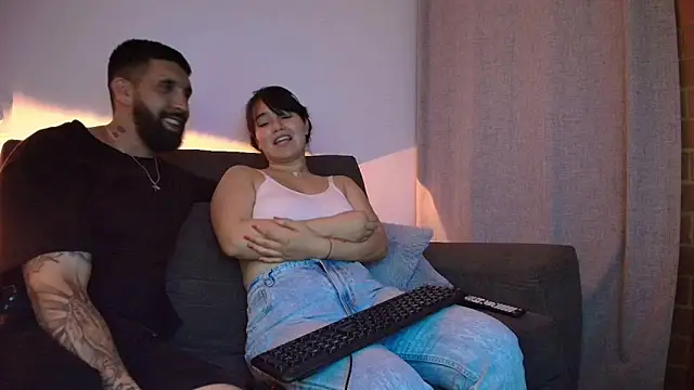 Alyssa and DAngelo online show from 05/30/26, 03:13