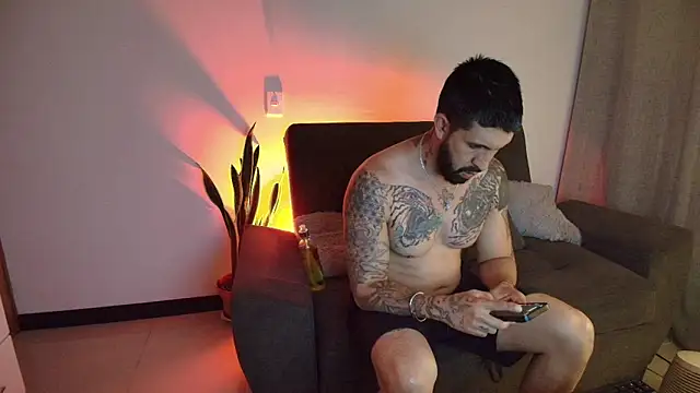 Alyssa and DAngelo online show from 06/10/26, 01:51