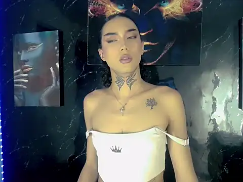 Darianna A online show from 06/03/26, 01:23