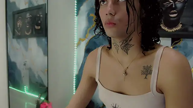 Darianna A online show from 06/23/26, 01:09