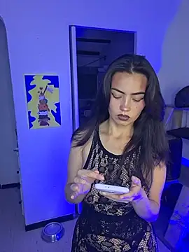 Parker Venuss  online show from 07/05/26, 12:04
