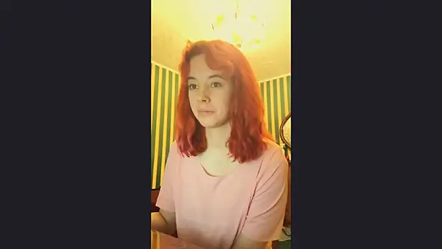 amberrrdolll  online show from 05/04/26, 10:56