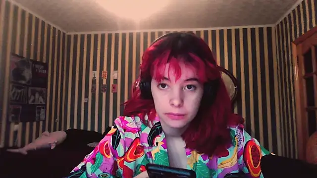 amberrrdolll  online show from 05/09/26, 03:04