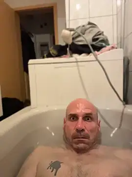 firemaxx76 online show from 04/16/26, 01:06