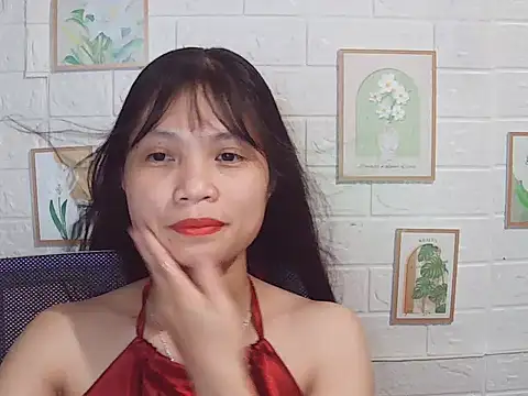 -Lucie-e online show from 05/20/26, 01:41