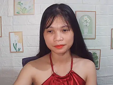 -Lucie-e online show from 06/04/26, 03:49