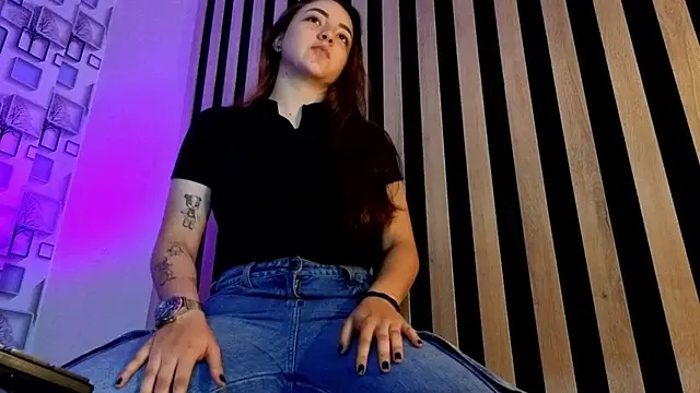 LexavegA online show from 04/17/26, 11:07