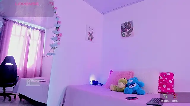 Lila Sweett18 online show from 06/10/26, 08:32
