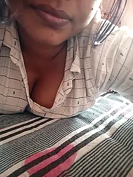 Bebonew1 online show from 05/07/26, 03:22