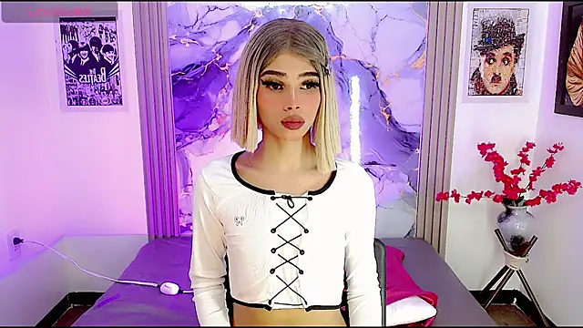 Snapshot of gaby_dream_ chatting on 05/05/26, 03:42 gaby dream online show from 05/05/26, 03:42