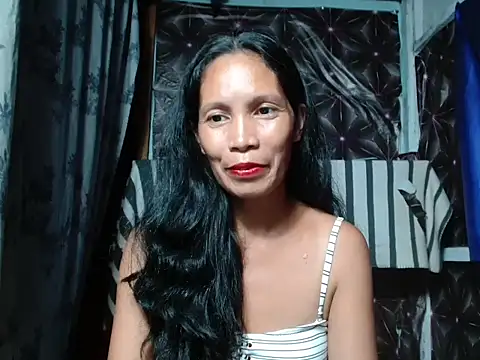 Honeychel online show from 05/09/26, 12:19