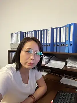 lisha521 online show from 06/17/26, 02:00