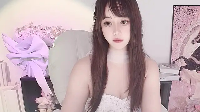 Moon-66 online show from 04/23/26, 01:57