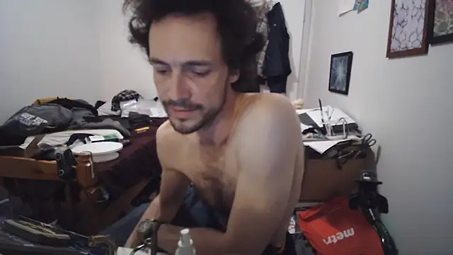 JohnnyMoves online show from 06/05/26, 02:27