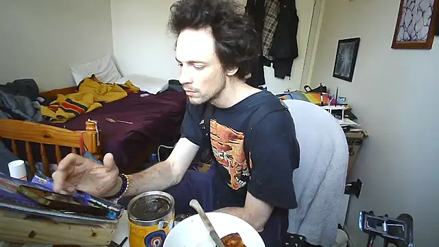 JohnnyMoves online show from 05/29/26, 04:46