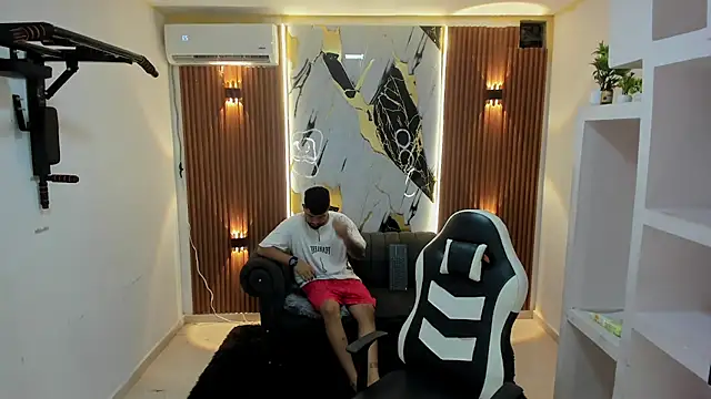 meei hang online show from 06/04/26, 05:12