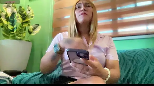 hannaBaby lisyos11 online show from 06/01/26, 06:57