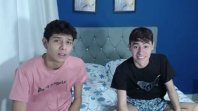 Snapshot of Thiago_And_Gael chatting on 07/05/26, 10:38 Thiago And Gael online show from 07/05/26, 10:38