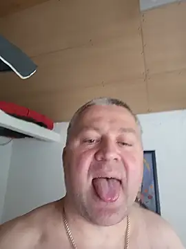 Anatolii 77 online show from 06/09/26, 01:23
