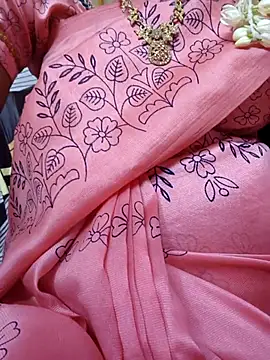 icenila online show from 04/20/26, 03:46