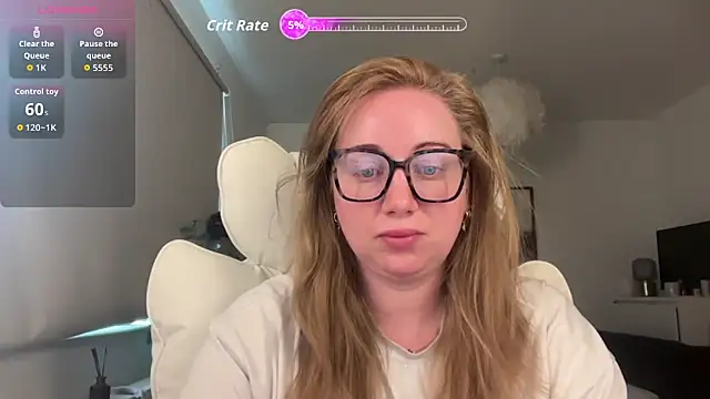 Snapshot of arielsweetieee chatting on 05/21/26, 06:00 arielsweetieee online show from 05/21/26, 06:00