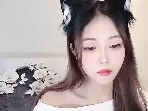 KiKi-011 online show from 05/05/26, 05:54