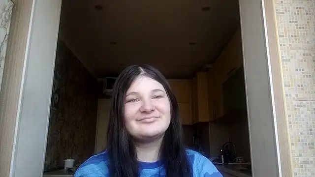 BeatriceMolands online show from 04/18/26, 07:44