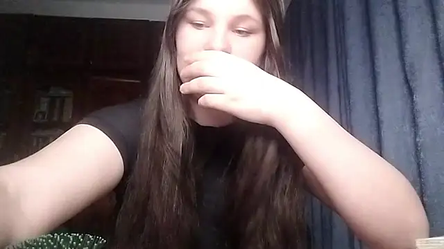 BeatriceMolands online show from 04/22/26, 06:36