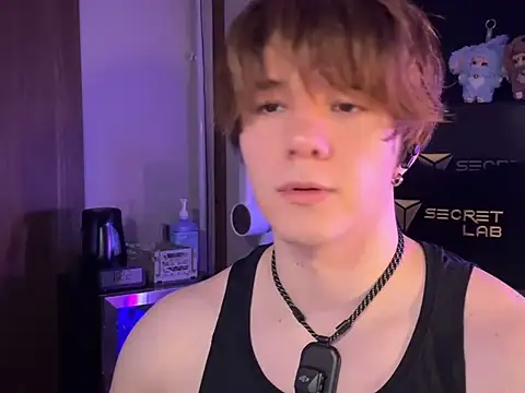 Lust 0 online show from 04/30/26, 04:25