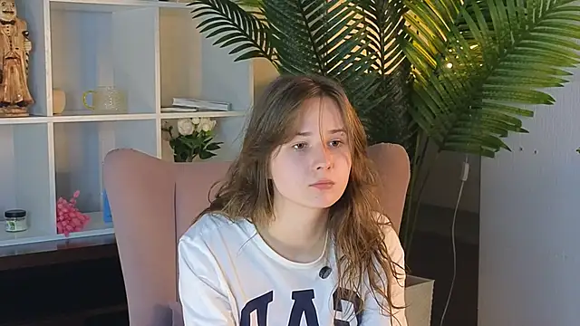 PamalaWhittmore online show from 04/18/26, 01:57