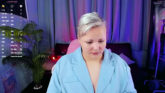 HwaAmore online show from 04/21/26, 05:47