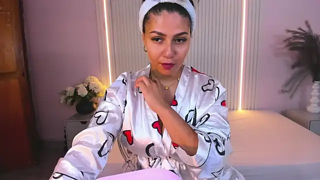 Snapshot of LucyWild8 chatting on 05/12/26, 07:31 LucyWild8 online show from 05/12/26, 07:31