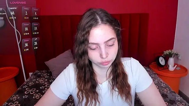 ReneeBlair online show from 04/22/26, 01:56