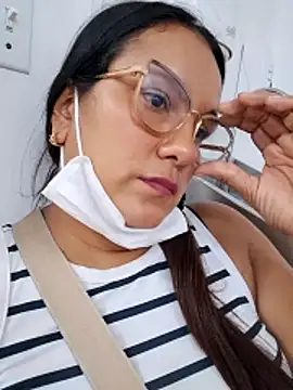 Samanta-42 online show from 05/17/26, 02:33