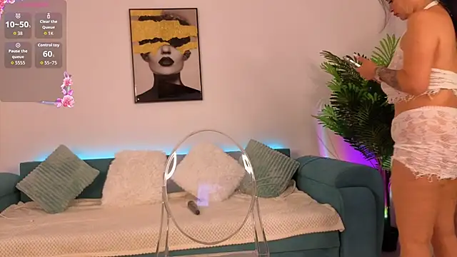 RebeccaSinXX online show from 06/18/26, 07:18