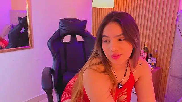 babyzahara online show from 06/11/26, 11:29