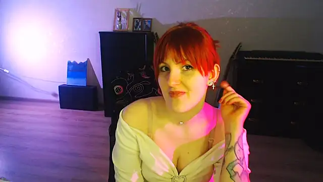 ConchitaMesser online show from 04/18/26, 07:58