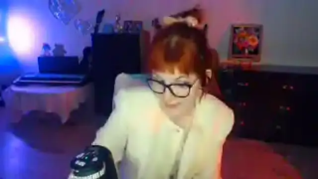 ConchitaMesser online show from 05/10/26, 06:43