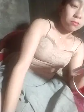 Zara-Lina online show from 05/05/26, 12:19
