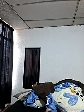 Backdoor Newbie online show from 05/06/26, 06:01