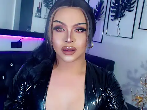Snapshot of BigcockjasmineTs chatting on 05/22/26, 10:46 BigcockjasmineTs online show from 05/22/26, 10:46