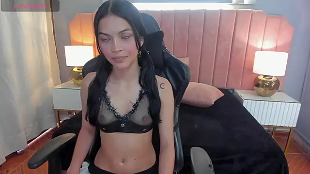 kata petite online show from 04/24/26, 08:00