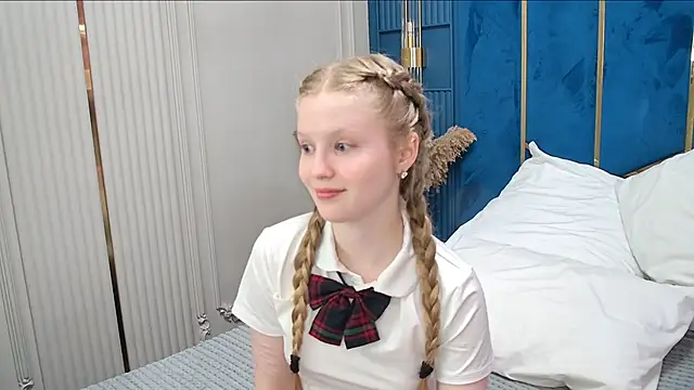 LilianHowards online show from 05/31/26, 09:48